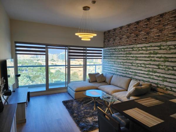 Na fotografii je vidět objekt Upgraded 1 Bhk Silicon Oasis Short or long rental nacházející se ve městě Dubaj.