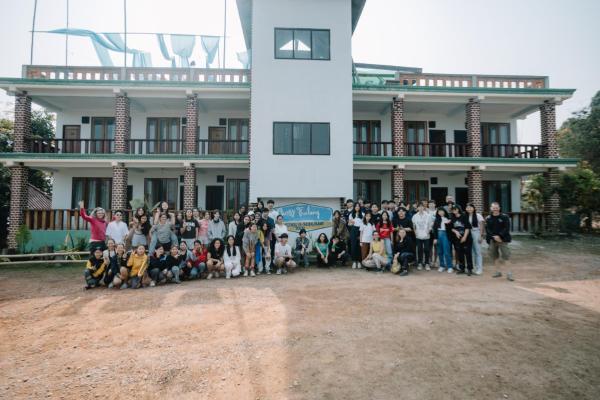 Kuvassa näkyy kohde Phosy Thalang Laos, joka sijaitsee kaupungissa Nam Theun.