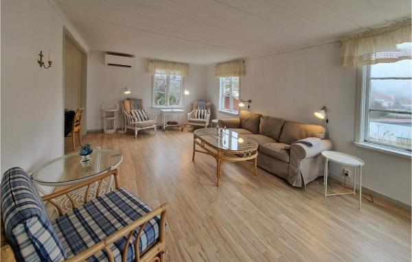 Na foto é possível ver o objeto 4 Bedroom Nice Home In Bovallstrand localizado na cidade de Gerlesborg.