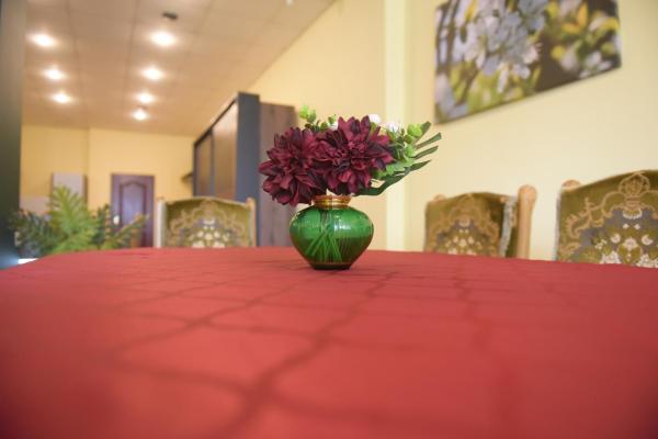 写真にはByczyna市にあるApartament w Rynkuが写っています。