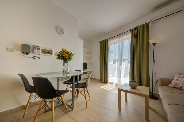 St Pauls's Bay 2 Bedroom Apartments & Penthouse close to Promenade, San Pawl il-Baħar