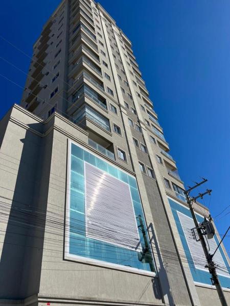 A la foto es mostra l'objecte Apartamento Novo e Confortável situat a la ciutat de Itapema.