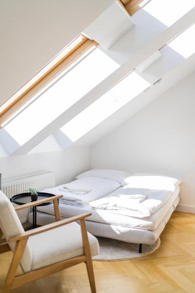 Фотография 8: MyFlat - Bright Apartment near Central Station