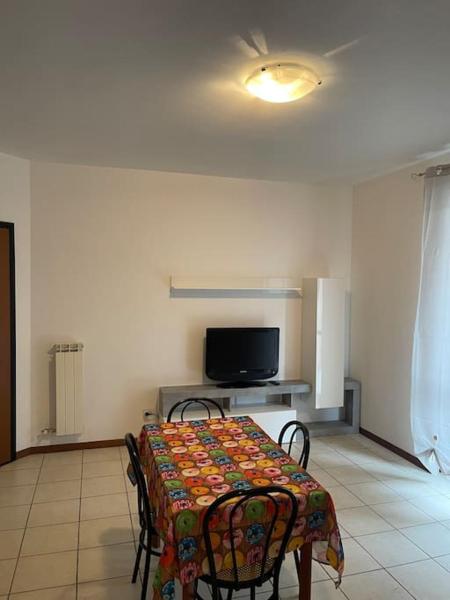 Na fotografii je vidět objekt Residenza il Ciliegio nacházející se ve městě Robecchetto con Induno.