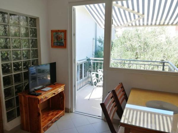 Kuvassa näkyy kohde Apartment in Duce with balcony, air conditioning, WiFi 5146-7, joka sijaitsee kaupungissa Duće.