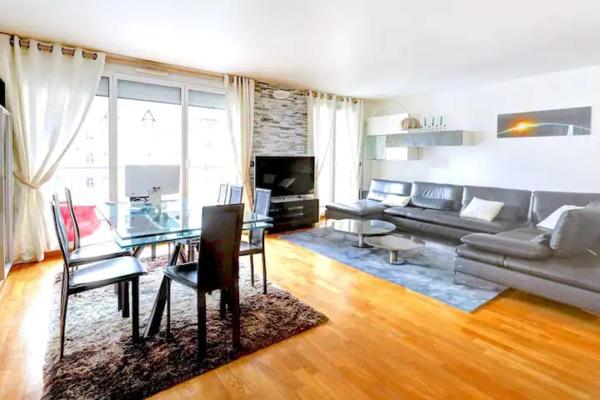 Luxury Apartment Terrace Trocadéro Eiffel Tower Climatisé, Paris