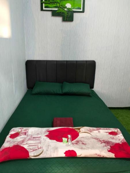 A la foto es mostra l'objecte Nio Homestay and Tour situat a la ciutat de Licin.