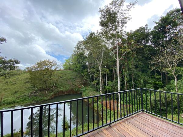 Foto 8: A-Frame, Rio Celeste in premises and close to park