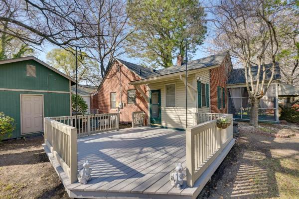 Quaint Goldsboro Home W/ Screened-in Porch! - Goldsboro, NC