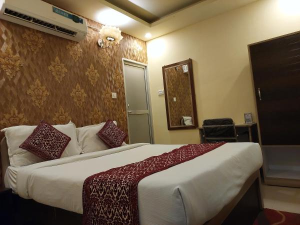 A la foto es mostra l'objecte Hotel deep situat a la ciutat de Patna.