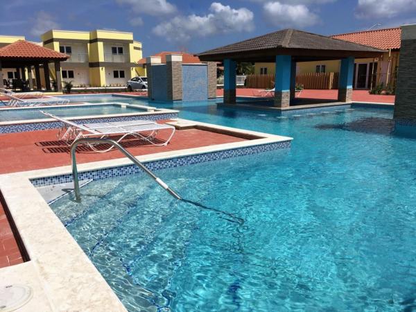 Steps To Eagle Beach Condo #10 - Aruba