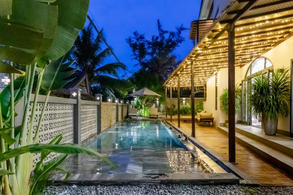 The Watermark Beachside Hotel, Hội An