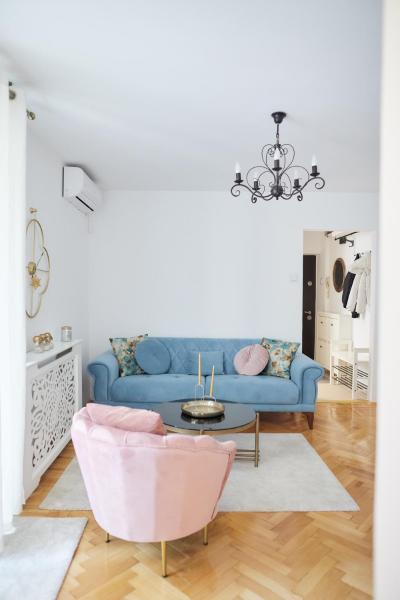 A la foto es mostra l'objecte Cozy apartment in the center situat a la ciutat de Bucarest.