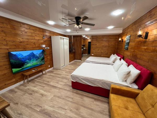 Nella foto è visibile l'oggetto Politkovskaia Apartment Tbilisi situato nella città di Tkhinvali.