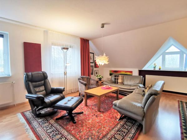 Foto 2: Kobs - FeWo inmitten der Natur mit zwei Bädern, Terrasse und gemütlichem Wohn- und Esszimmer