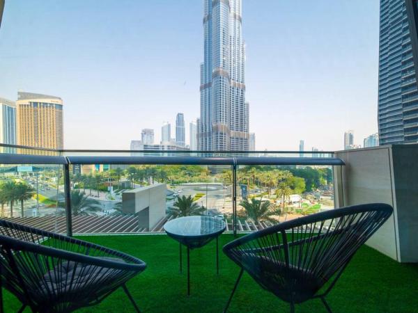 FIRST CLASS 2BR with full BURJ KHALIFA and FOUNTAIN VIEWの写真5