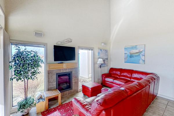 Στη φωτογραφία φαίνεται το αντικείμενο Lake Chelan Shores The Lake Escape 3 1 που βρίσκεται στην πόλη Chelan.