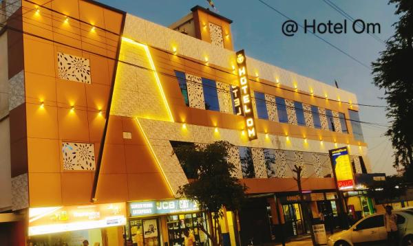 Hotel Om - Betul