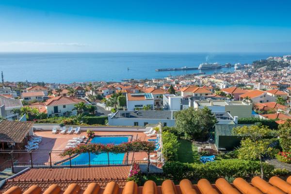 Na foto é possível ver o objeto Apartamentos Quinta Mae dos Homens localizado na cidade de Funchal.