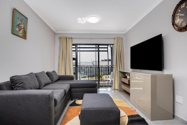 A la foto es mostra l'objecte Opposite Mall of Africa Inn situat a la ciutat de Midrand.
