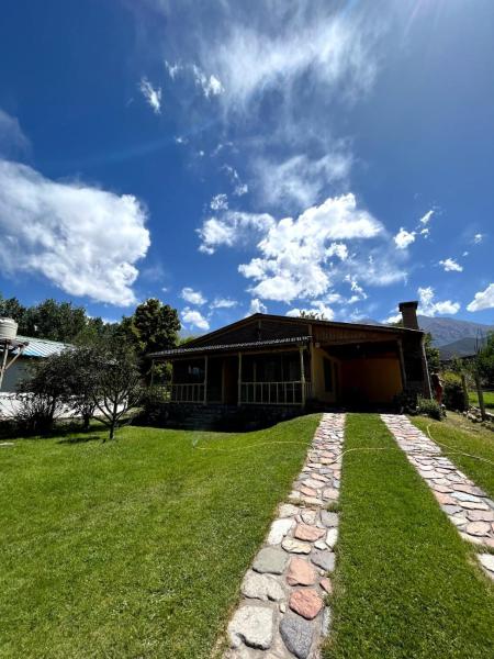 På billedet ses objektet La Diadema Casa de Montaña beliggende i byen Potrerillos.