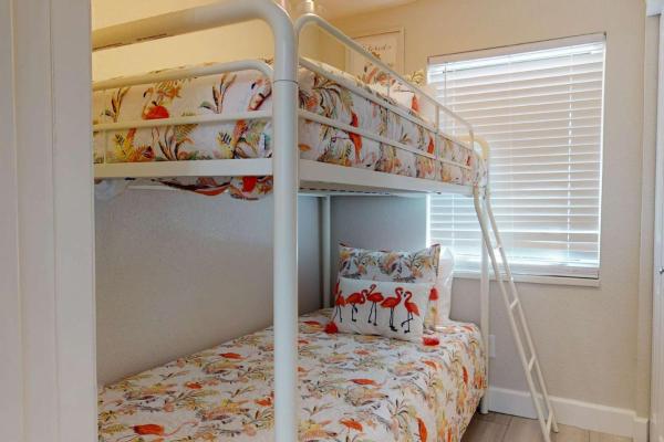 Fotografie 7: 4 - Island Paradise Cottages - Skyview Villa