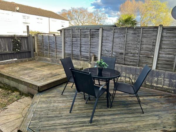 Φωτογραφία 7: Spacious & comfy Home- very close to NEC Birmingham ,HS2 & Airport- Perfect for contractors & groups- free parking & Fast WiFi