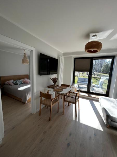 På billedet ses objektet Albatross Getaway by the sea, SPA and forest with a Terrace beliggende i byen Brizule.