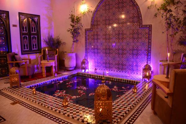 En la foto se muestra el objeto Riad Bab Nour ubicado en la ciudad de Marrakech.