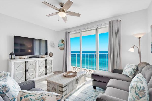 A la foto es mostra l'objecte Majestic Sun 304B situat a la ciutat de Destin.