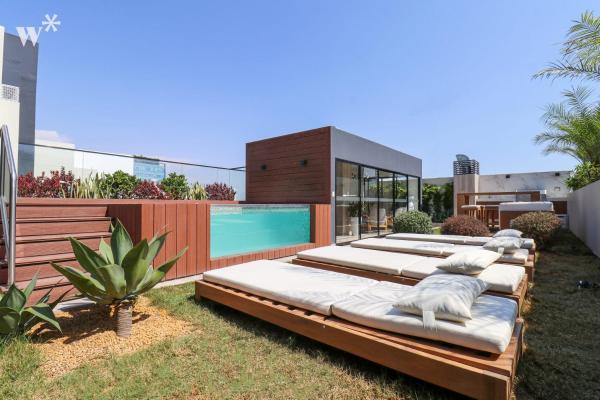 Residencial by Wynwood House