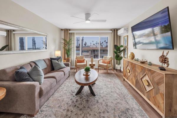 Billede 5: Tower 9 Oceanside, 1BD Boutique Retreat, Steps from the Beach, Sleeps 4