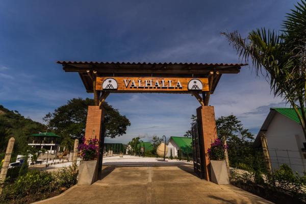 照片显示了位于El Peñón市的Valhalla Nimaima Glamping物件。