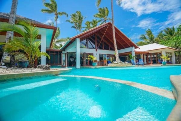 The Jewel Of The Coral Coast - Fidji