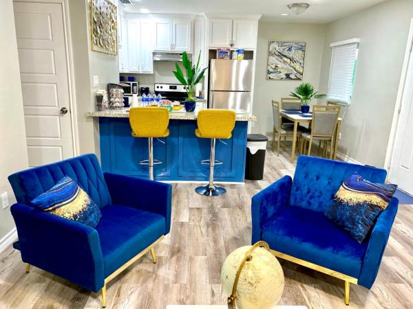 A la foto es mostra l'objecte NEW! close to Downtown, Malls & Premium Outlets, with Balcony situat a la ciutat de Donna.