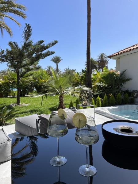 På billedet ses objektet Sun Club Luxus Bungalow Projecto 65 beliggende i byen Maspalomas.