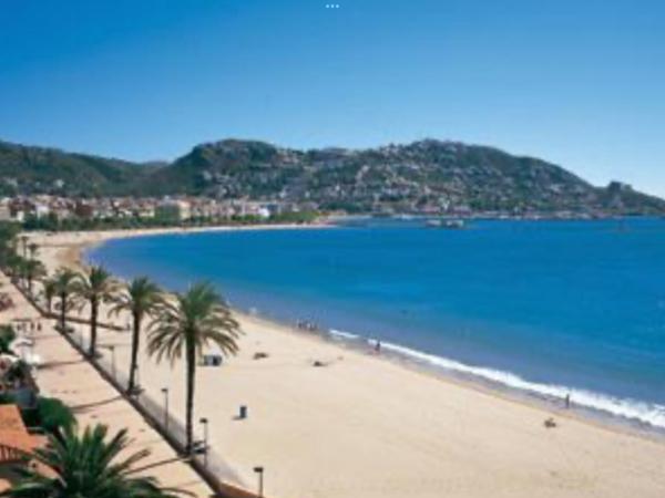 A la foto es mostra l'objecte BEL APPARTEMENT ROSES PLAGE situat a la ciutat de Roses.