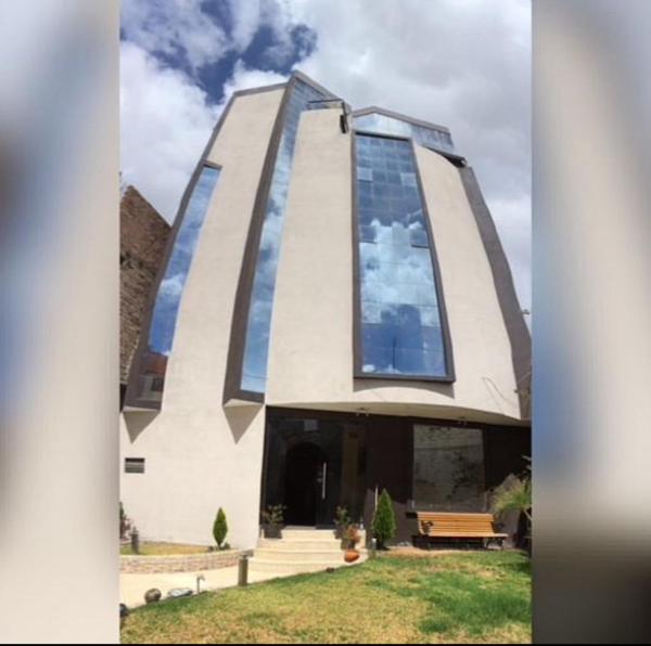 På billedet ses objektet El Seminario Hospedaje beliggende i byen Cajamarca.