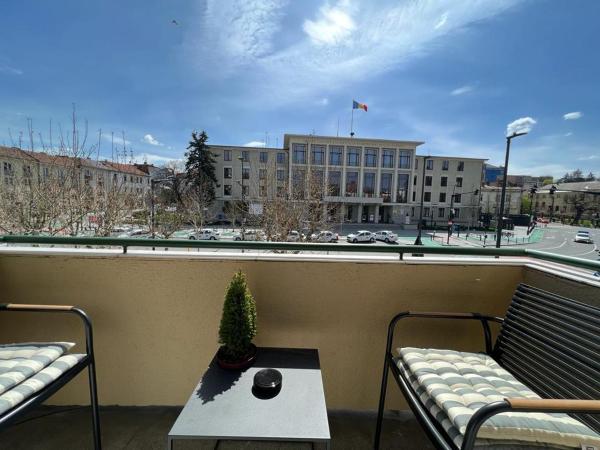 Foto 1: Square View