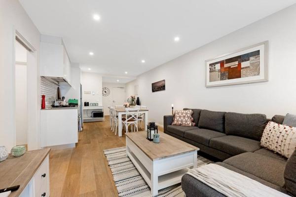 A la foto es mostra l'objecte More Style than Garfield 00156 situat a la ciutat de Melbourne.