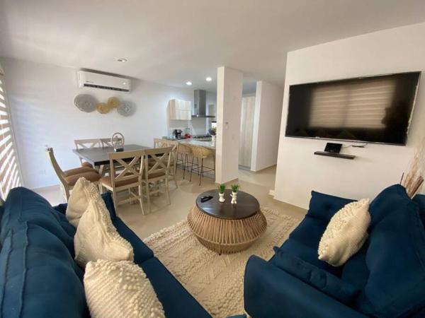 A la foto es mostra l'objecte CASA CORAL LUJO Y EQUIPAMIENTO RESDENCIAL PALMILLA situat a la ciutat de Mazatlán.