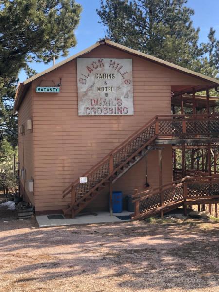 Black Hills Motel At Quail's Crossing - South Dakota