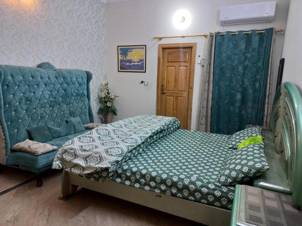3 Bedroom House right In-between Twin Cities, Rawalpindi