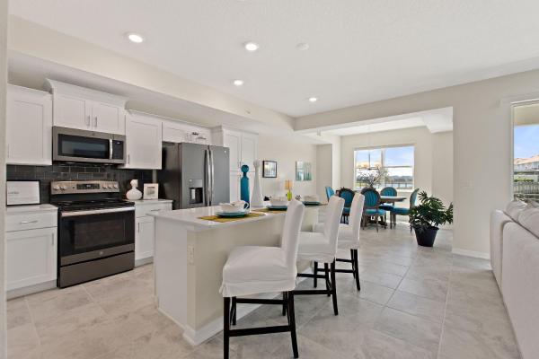 Foto 4: Tranquility at Storey Lake by Shine Villas #828 apts