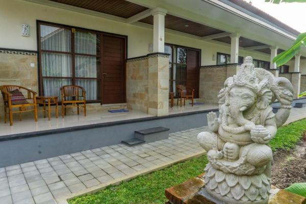 Kubu doble, Sanur