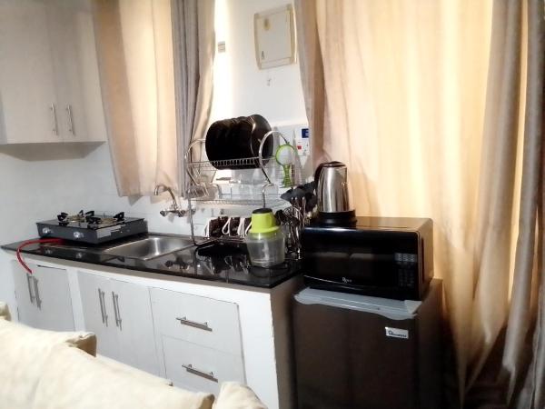 Foto 9: 1 Bed Flat - Sleeps 2 - Parking - Wifi