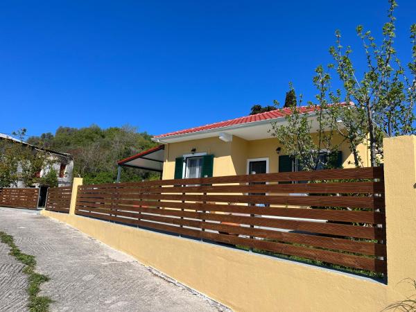 Auf dem Foto ist das Objekt Home in nature in der Stadt Nikópolis zu sehen.