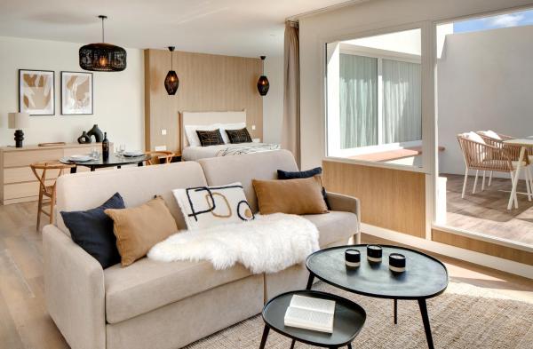 A la foto es mostra l'objecte Les Appartements de Collioure situat a la ciutat de Cotlliure.