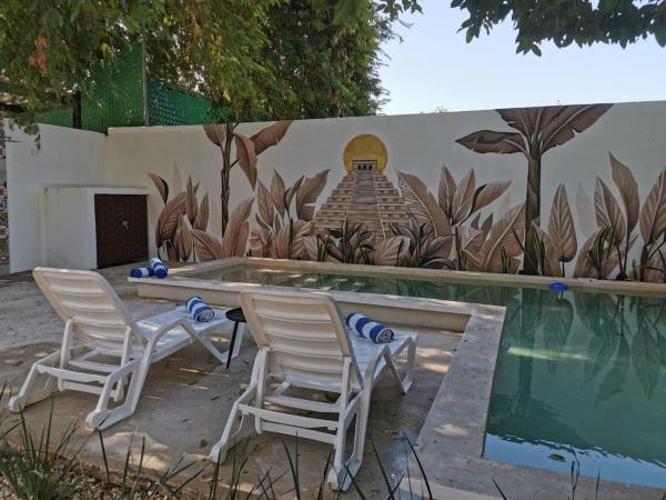 A la foto es mostra l'objecte Casa Blanca situat a la ciutat de Mérida.