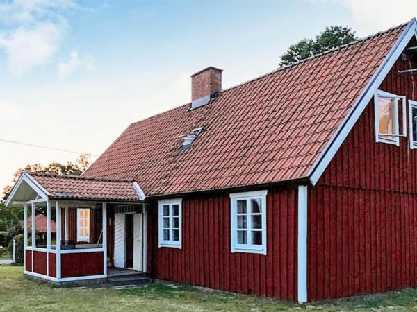 Na zdjęciu widoczny jest obiekt 9 person holiday home in Ljungbyhed-By Traum położony w mieście Ljungbyhed.
